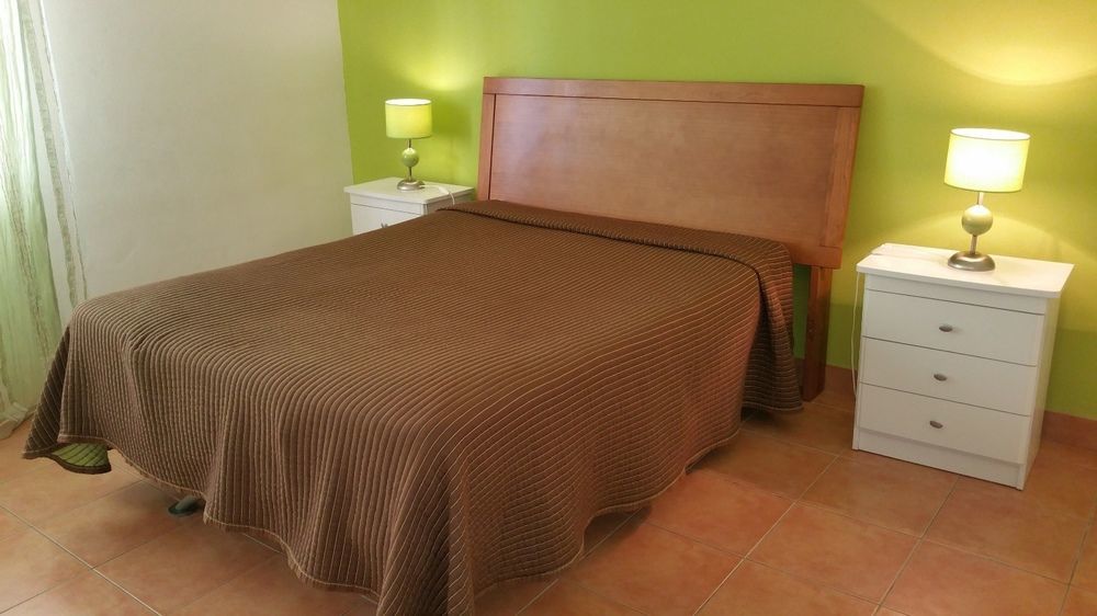 Torres Mira Praia By Garvetur Quarteira Exterior photo